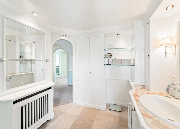 Semesterbostad Avenarius Hues Kampen