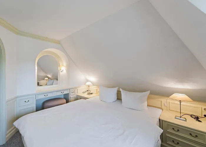 Avenarius Hues Semesterbostad *